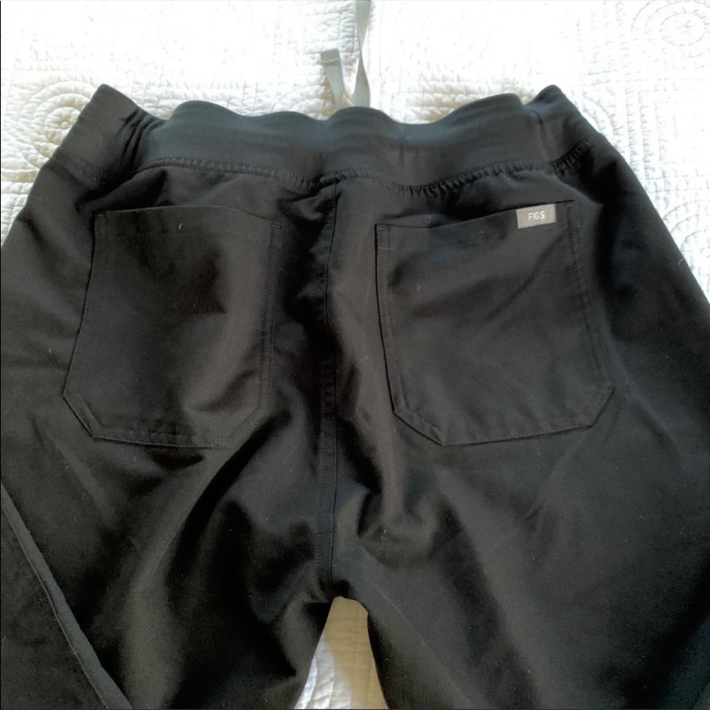 Figs Black scrub pants - Picture 6 of 7